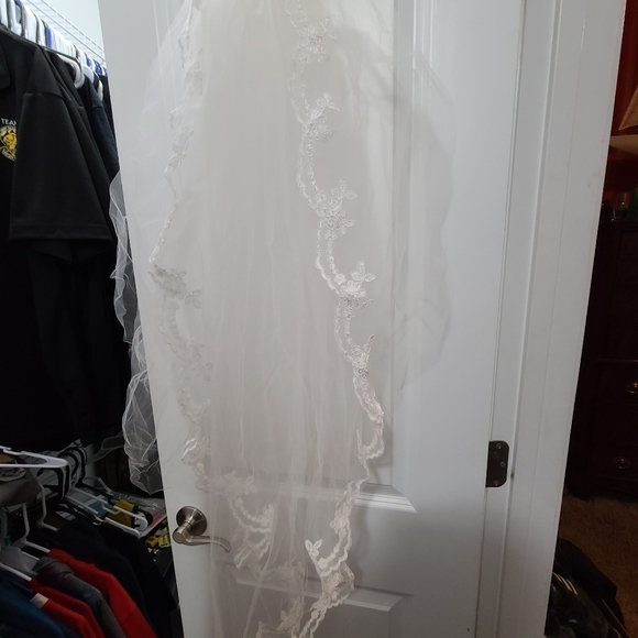 Wedding Dress NWT Size 10 Ivory - Picture 9 of 9